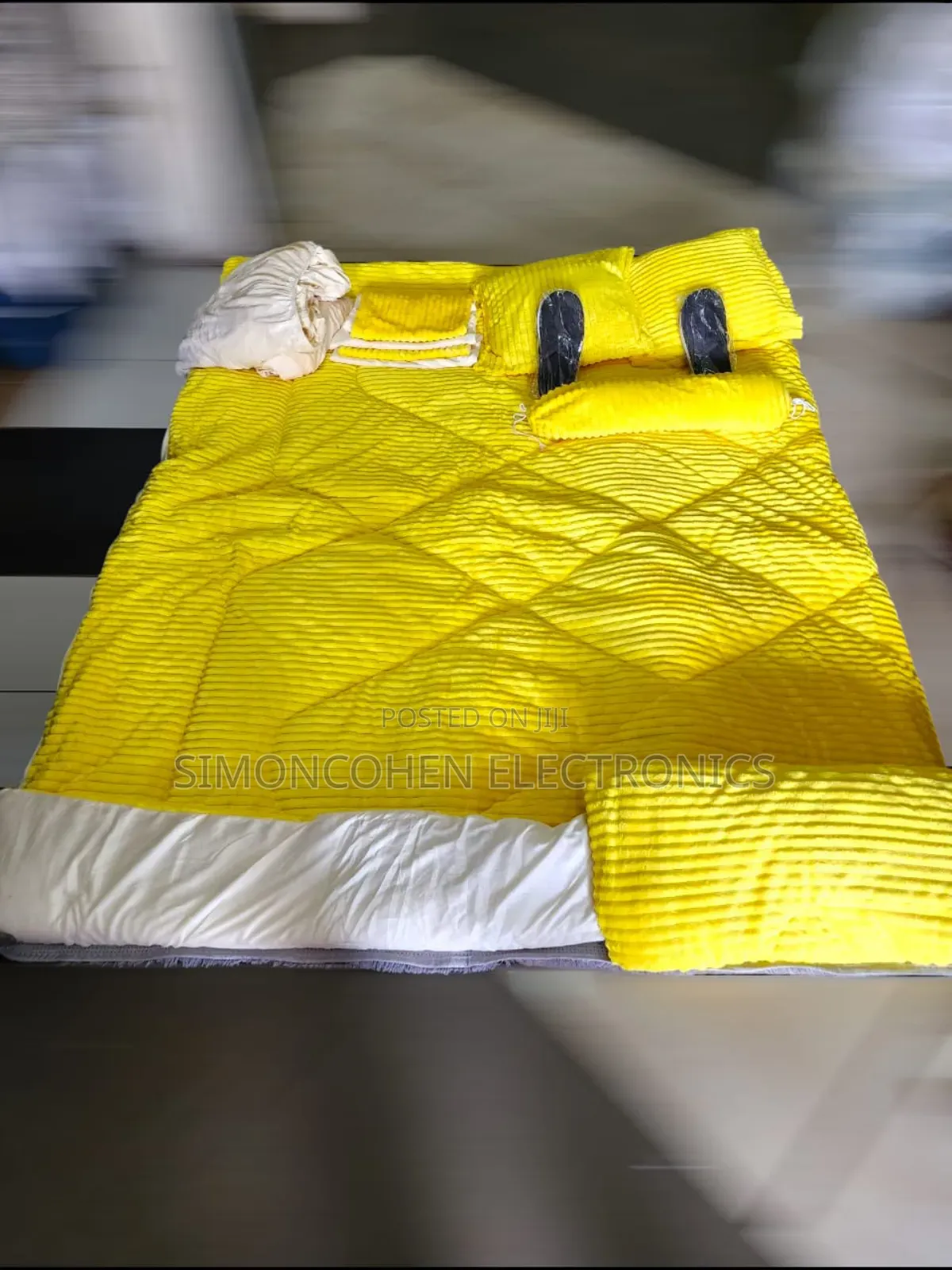 12pcs Velvet Duvet Set