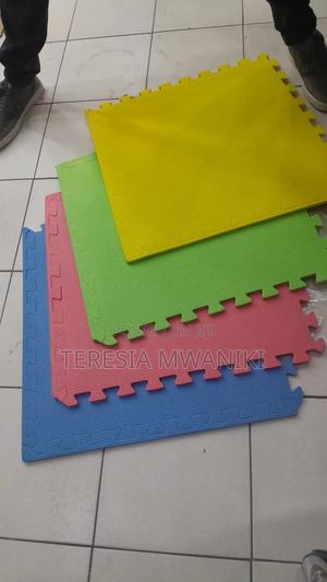 600mm × 600mm Puzzle Mats - main view