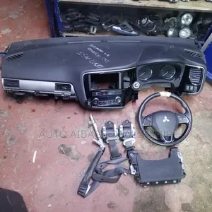 Dashboard With Airbag Mitsubishi Outlander Model 2014