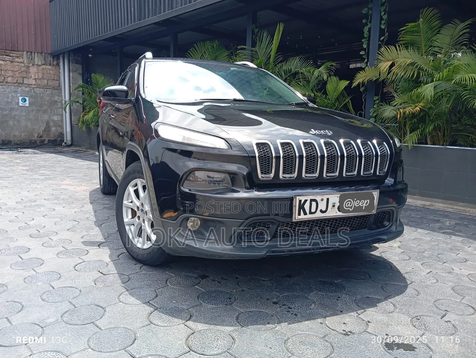Jeep Cherokee Limited 4dr SUV 4WD (2.4L 4cyl 9A) 2015 Black