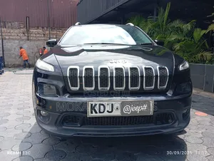Jeep Cherokee Limited 4dr SUV 4WD (2.4L 4cyl 9A) 2015 Black