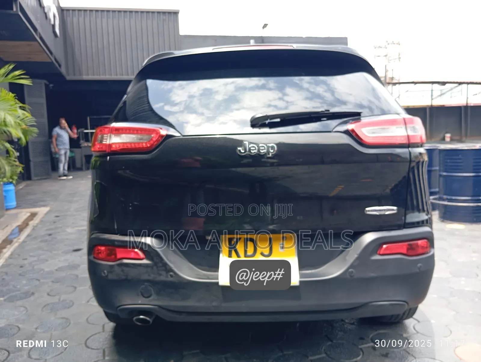 Jeep Cherokee Limited 4dr SUV 4WD (2.4L 4cyl 9A) 2015 Black
