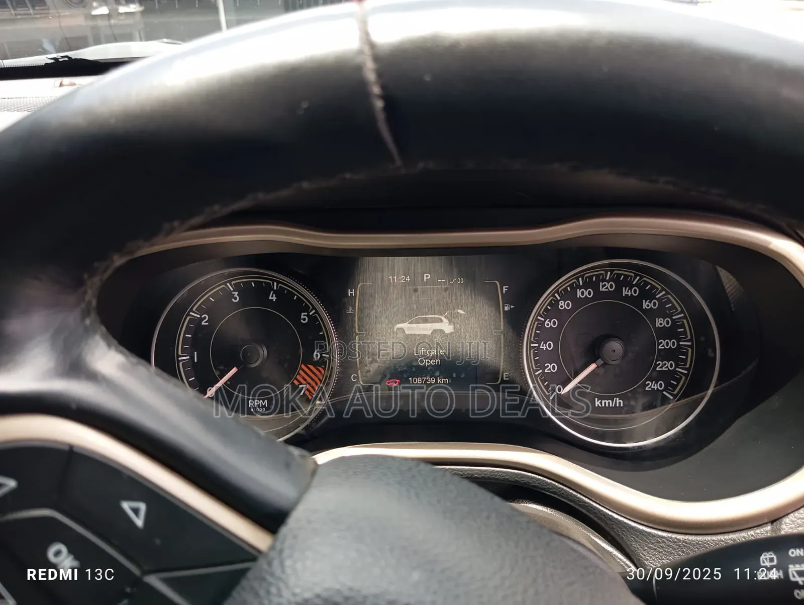 Jeep Cherokee Limited 4dr SUV 4WD (2.4L 4cyl 9A) 2015 Black