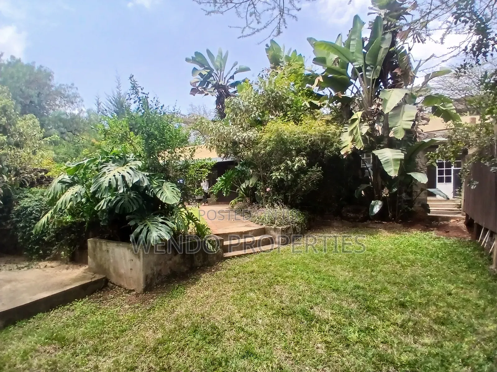 3bdrm Bungalow in Karen for rent