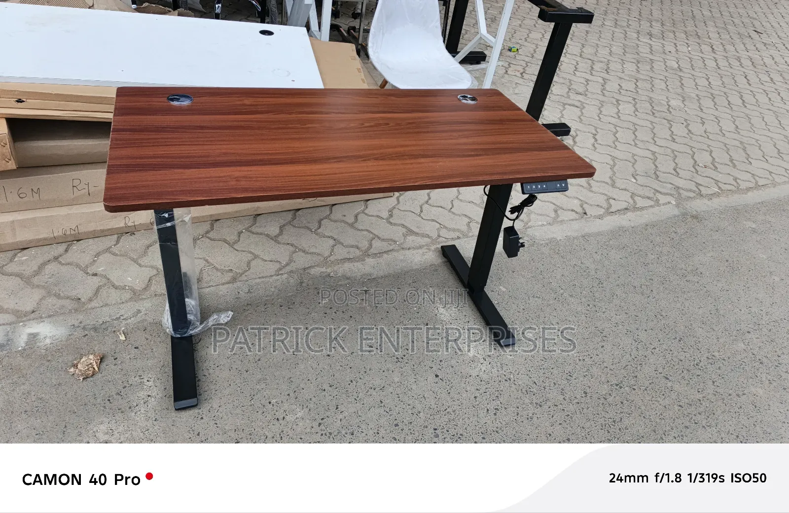 Motorists Adjustable Hieght Electric Desk 1m2 Mtrs