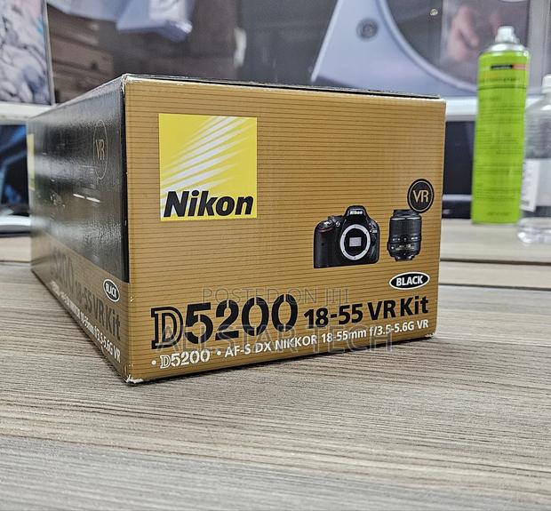 Nikon D5200 Digital SLR Camera Kit With 18-55mm - thumbnail 2
