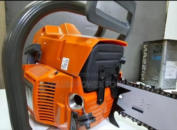 Husqvarna 272xp Chainsaw 72cc Petro Powered - thumbnail 3