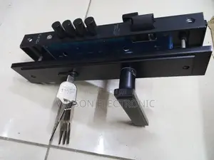 Fealty 4 Pin Door Lock for Metallic Doors.