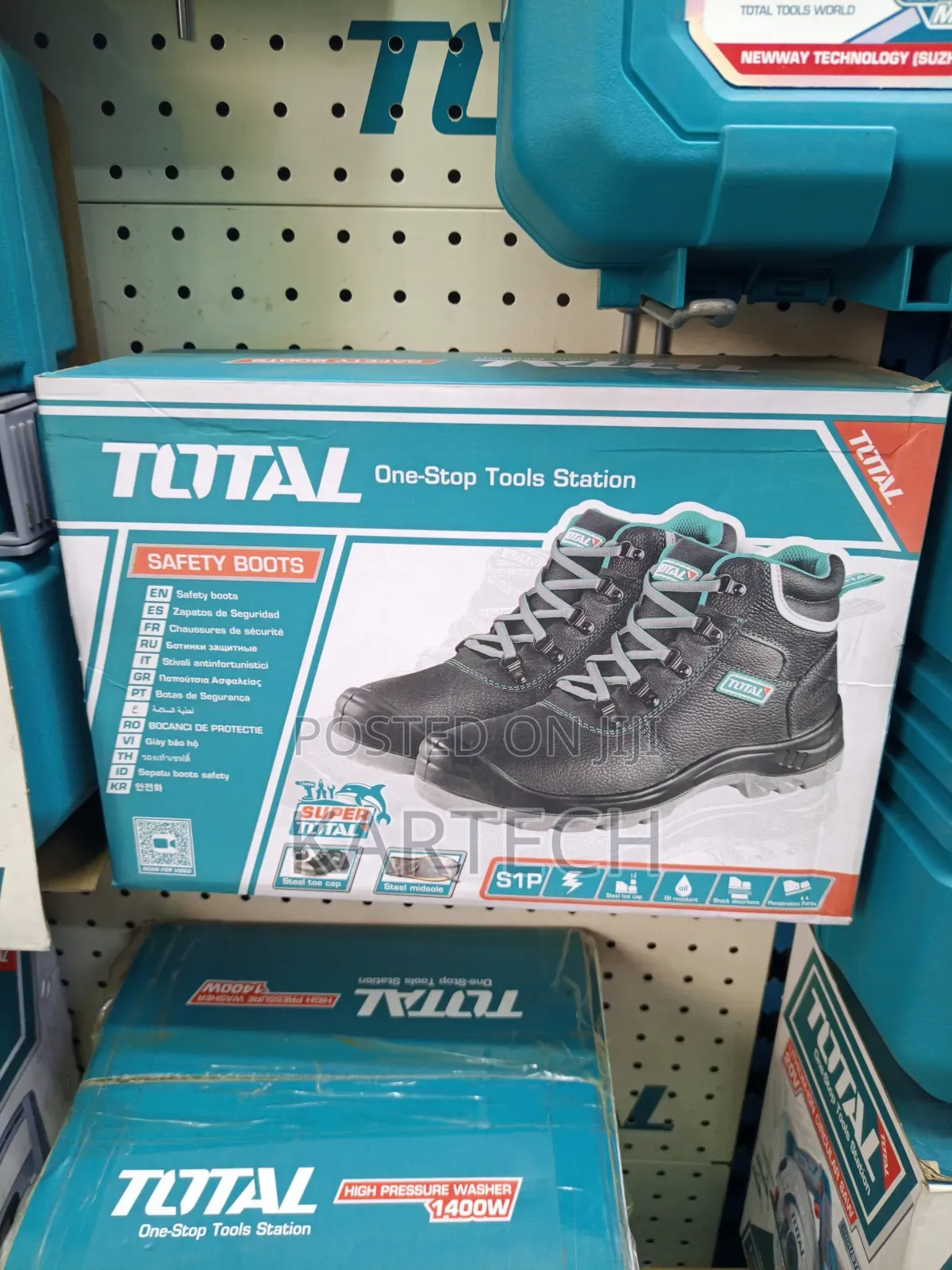 Total 41 Slip Resistant Safety Boots