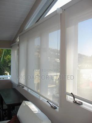 High-Quality Sunscreen Blinds – Uv Protection Comfort - thumbnail 2