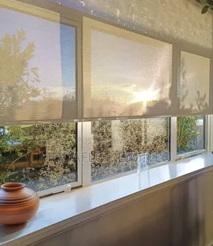 Luxury Sunscreen Blinds – A Touch of Class Comfort 