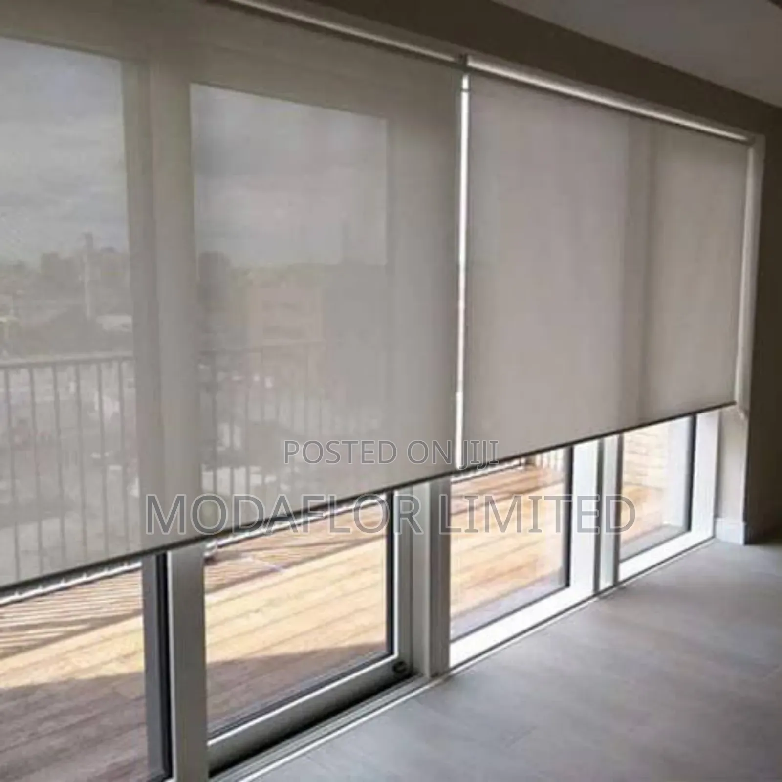 Premium Sunscreen Blinds – Perfect for Open Plan Living 