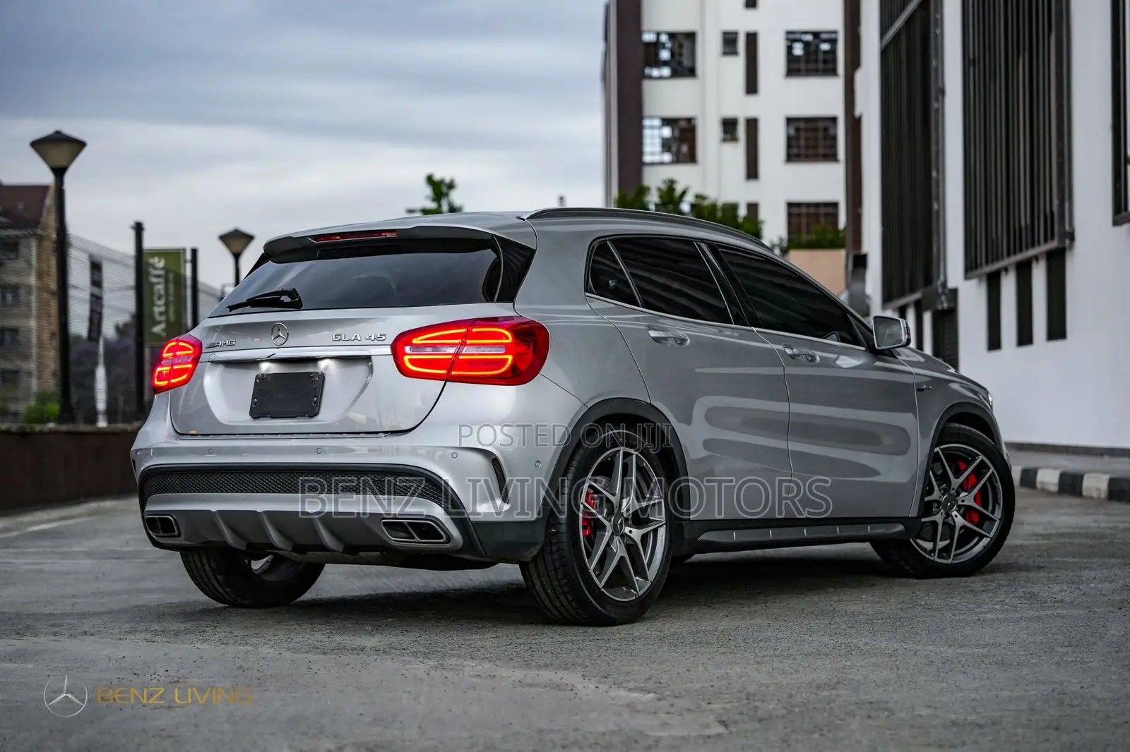 Mercedes-Benz GLA-Class 2018 Silver