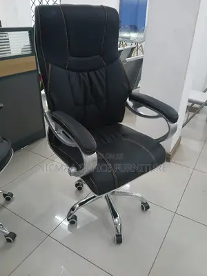 Sleek Comfort With Metallic Finish Seat