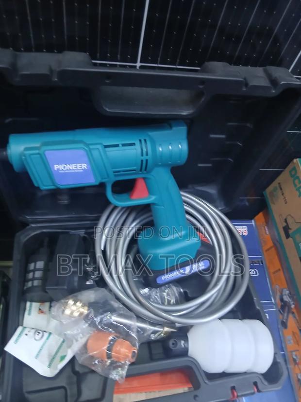 Cordless Carwash Machine - main view