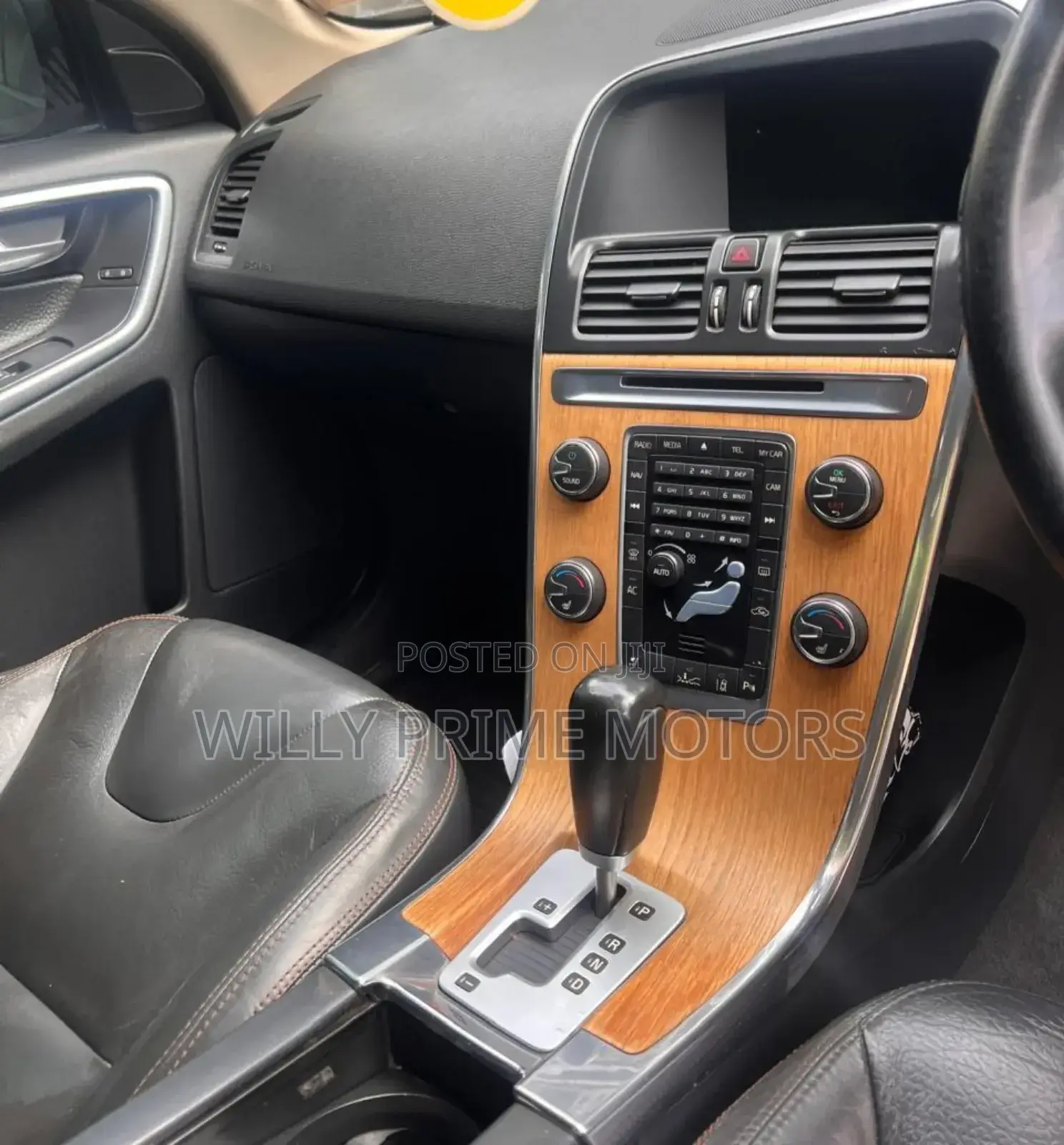Volvo XC60 2012 Black