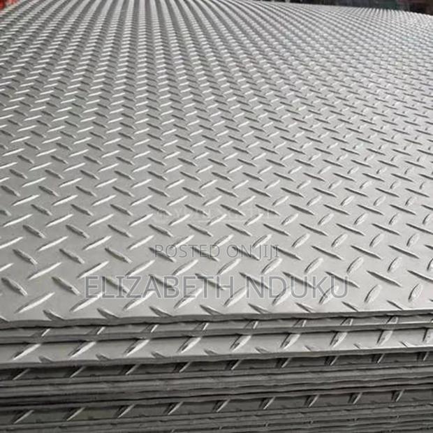 Heavy Duty Chequered Plate - main view