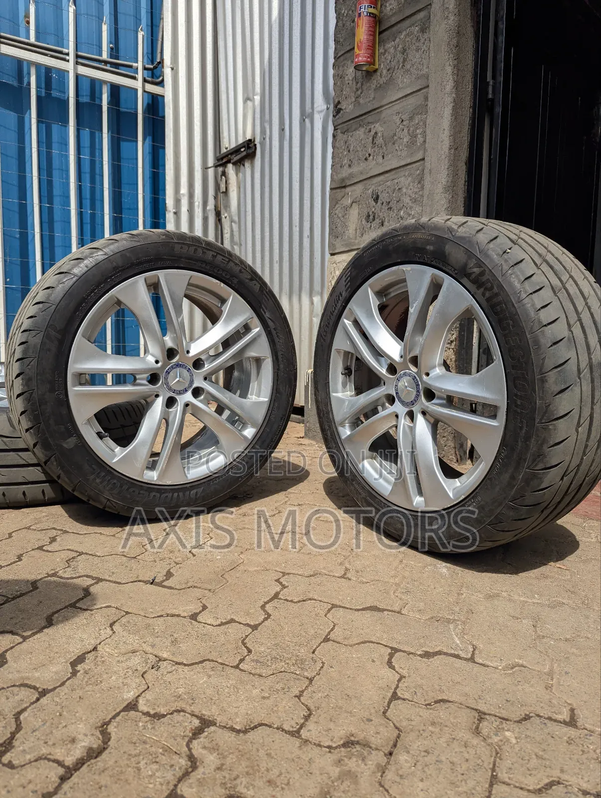 Rims Without Tyres