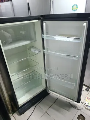 Ramtoms Single Refrigerator/200litres One Dor