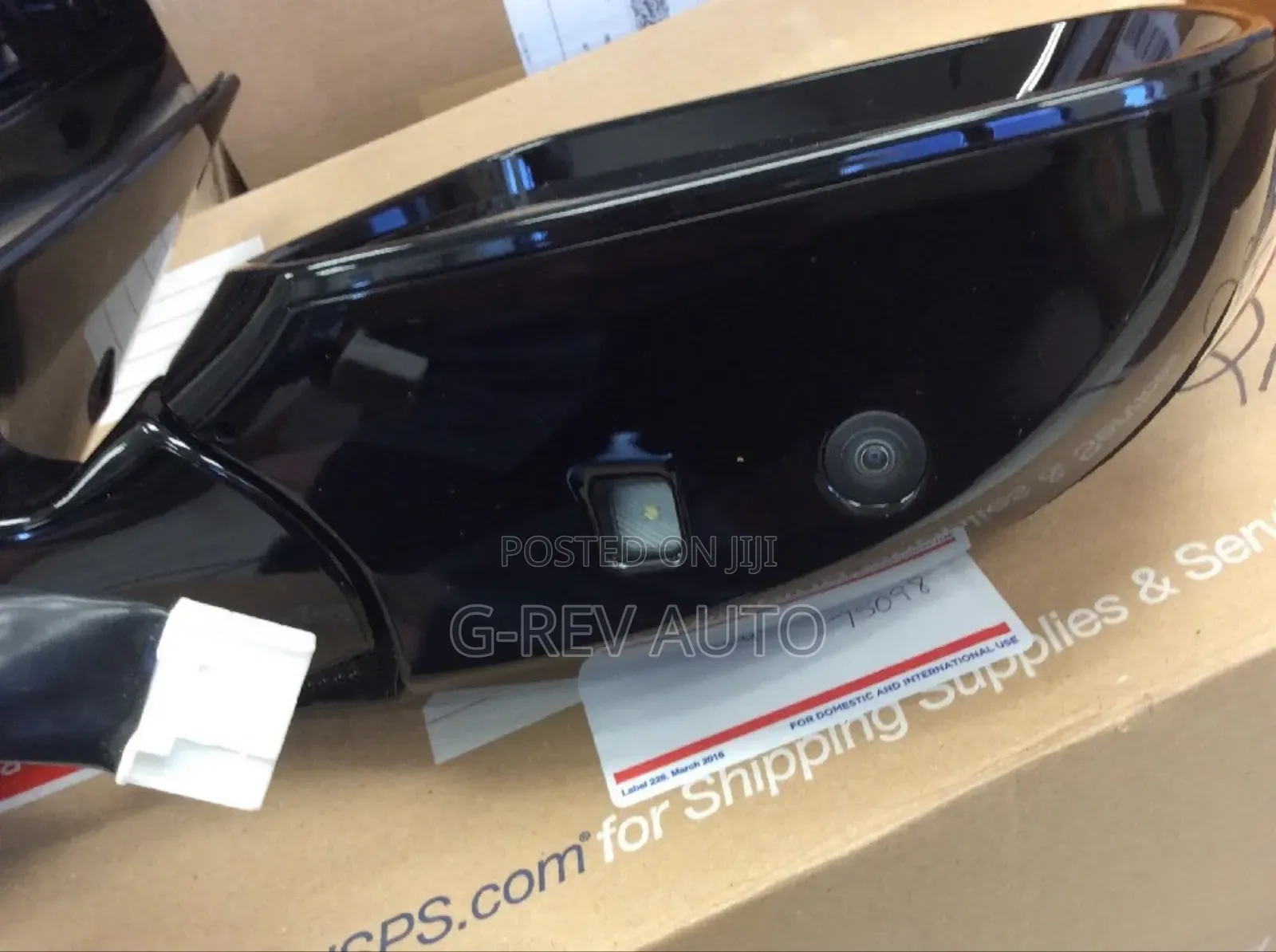 Lexus Lx570 Side Mirror With Camera in Stock