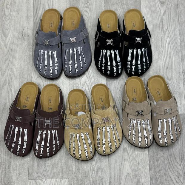 Quality Casual Leather Sued Unisex Crog Sandal