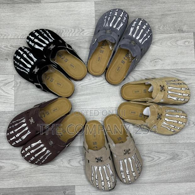 Quality Casual Leather Sued Unisex Crog Sandal - thumbnail 3