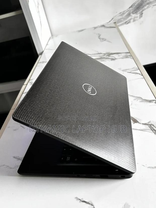Laptop Dell Latitude 7400 16GB Intel Core I7 SSD 512GB - main view