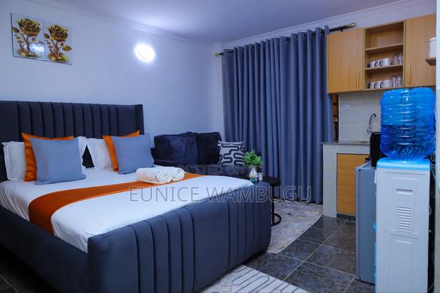 Studio Kamakis Crown Z Towers - main view