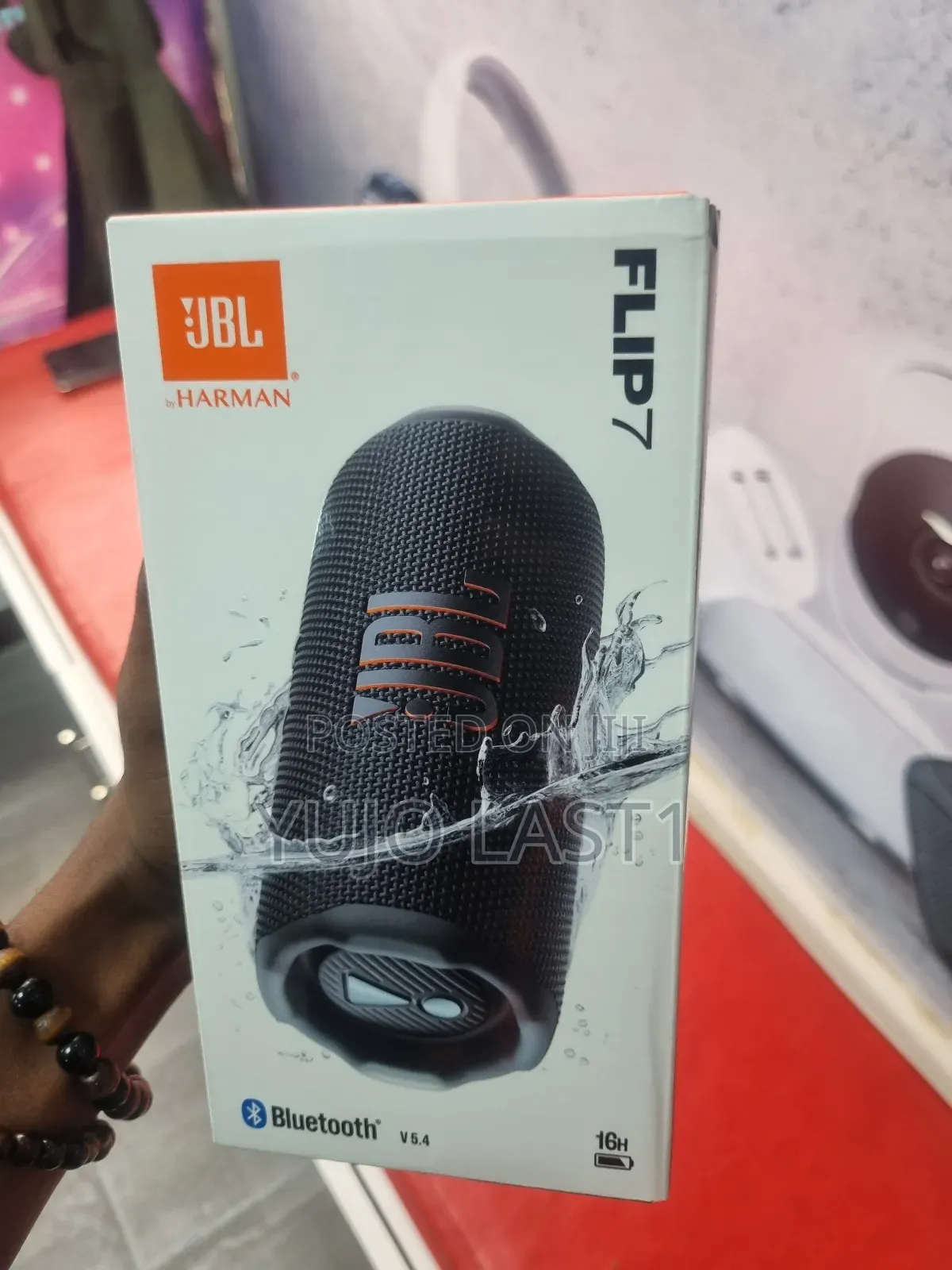 JBL Flip 7 Portable Bluetooth Speaker