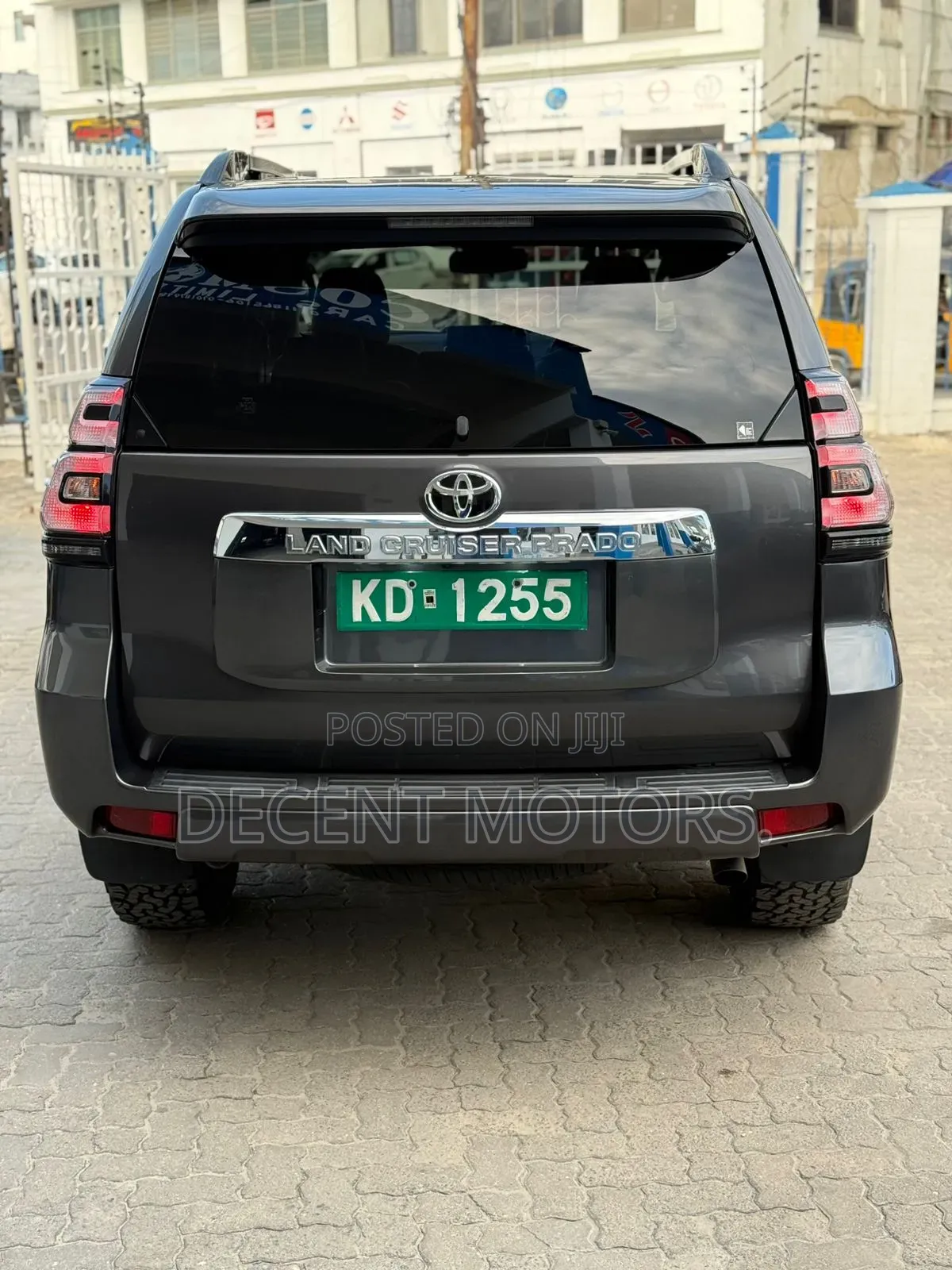 Toyota Land Cruiser Prado 2.7 2019 Gray