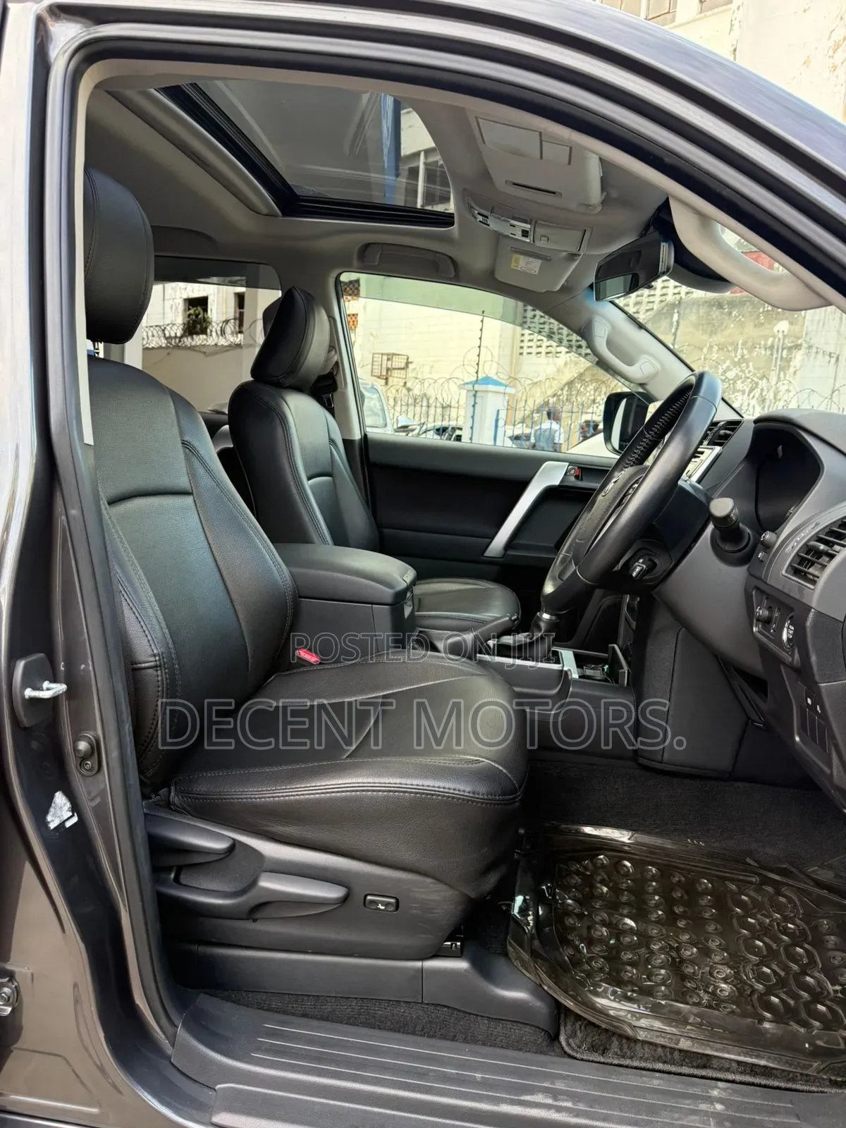 Toyota Land Cruiser Prado 2.7 2019 Gray