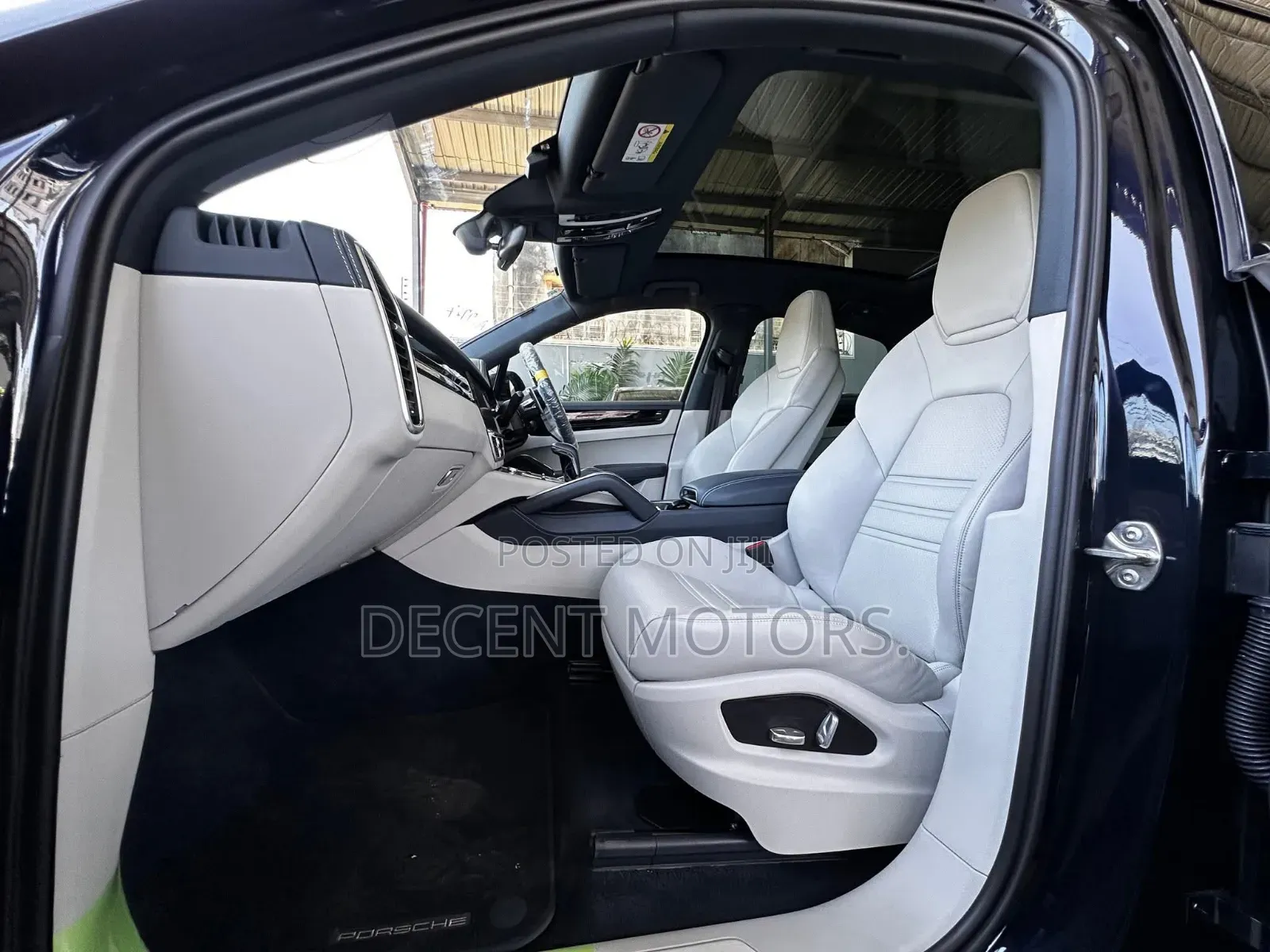 Porsche Cayenne S AWD 2019 Black