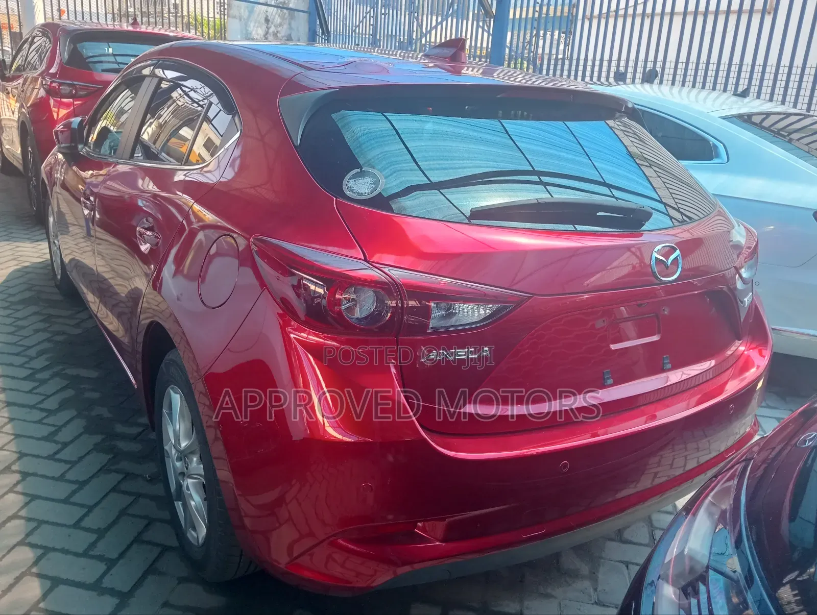 Mazda Axela 2019 Maroon