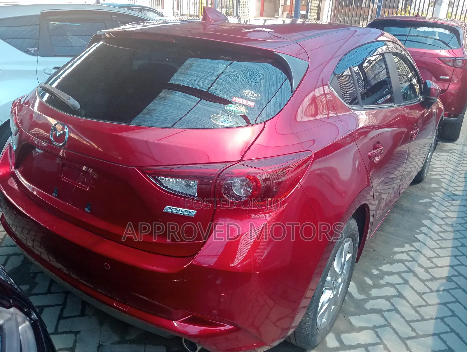 Mazda Axela 2019 Maroon