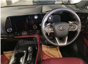 Lexus NX 2022
