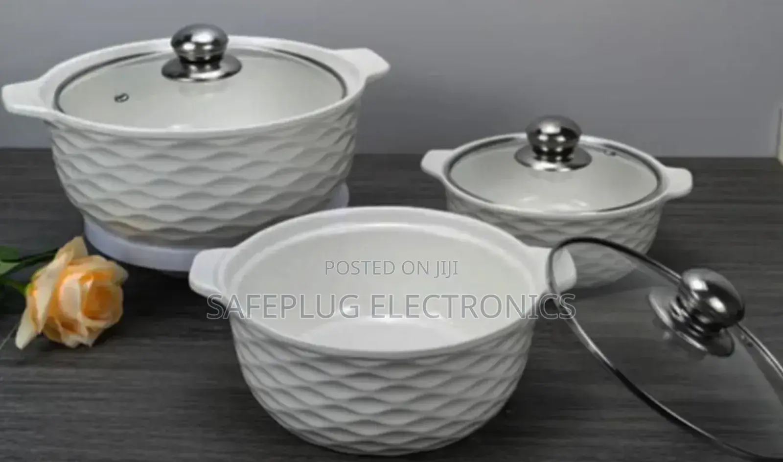 Set of 3 White Soup Pots Different Sizes – Ideal for Soup, Stew, Sauce