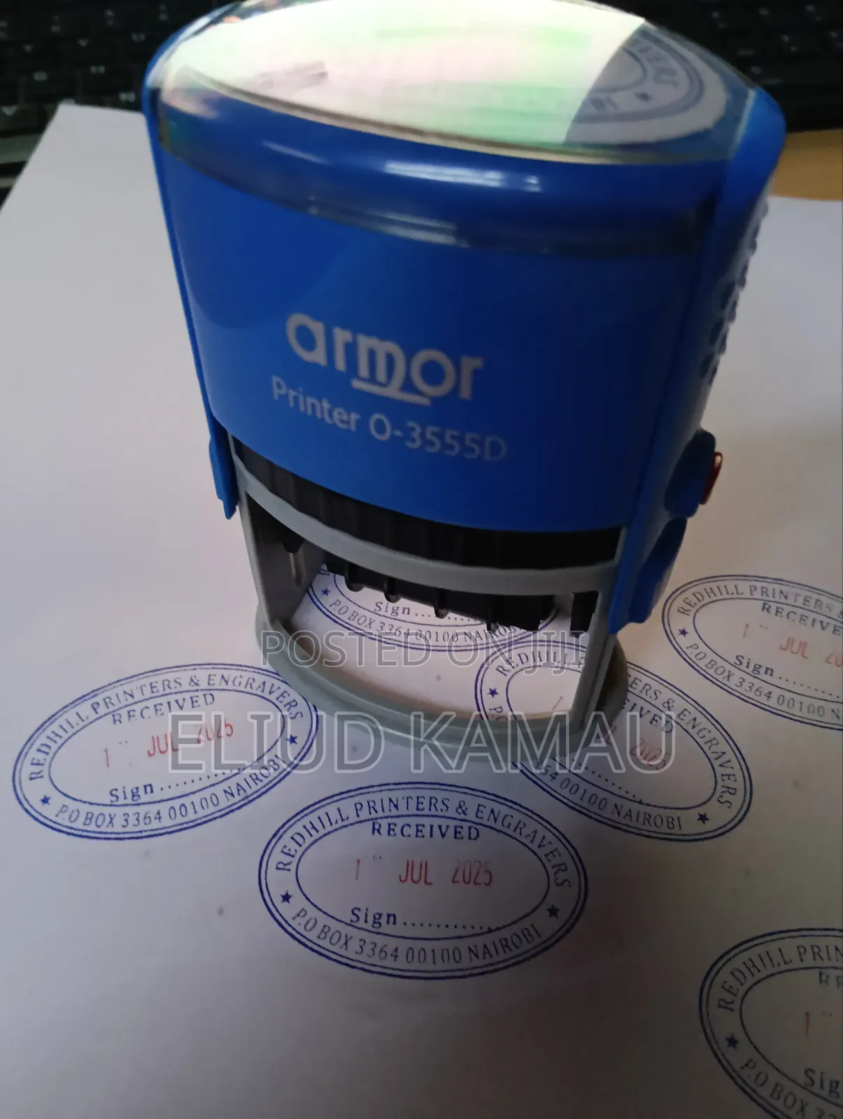 Oval Stamp Amor
