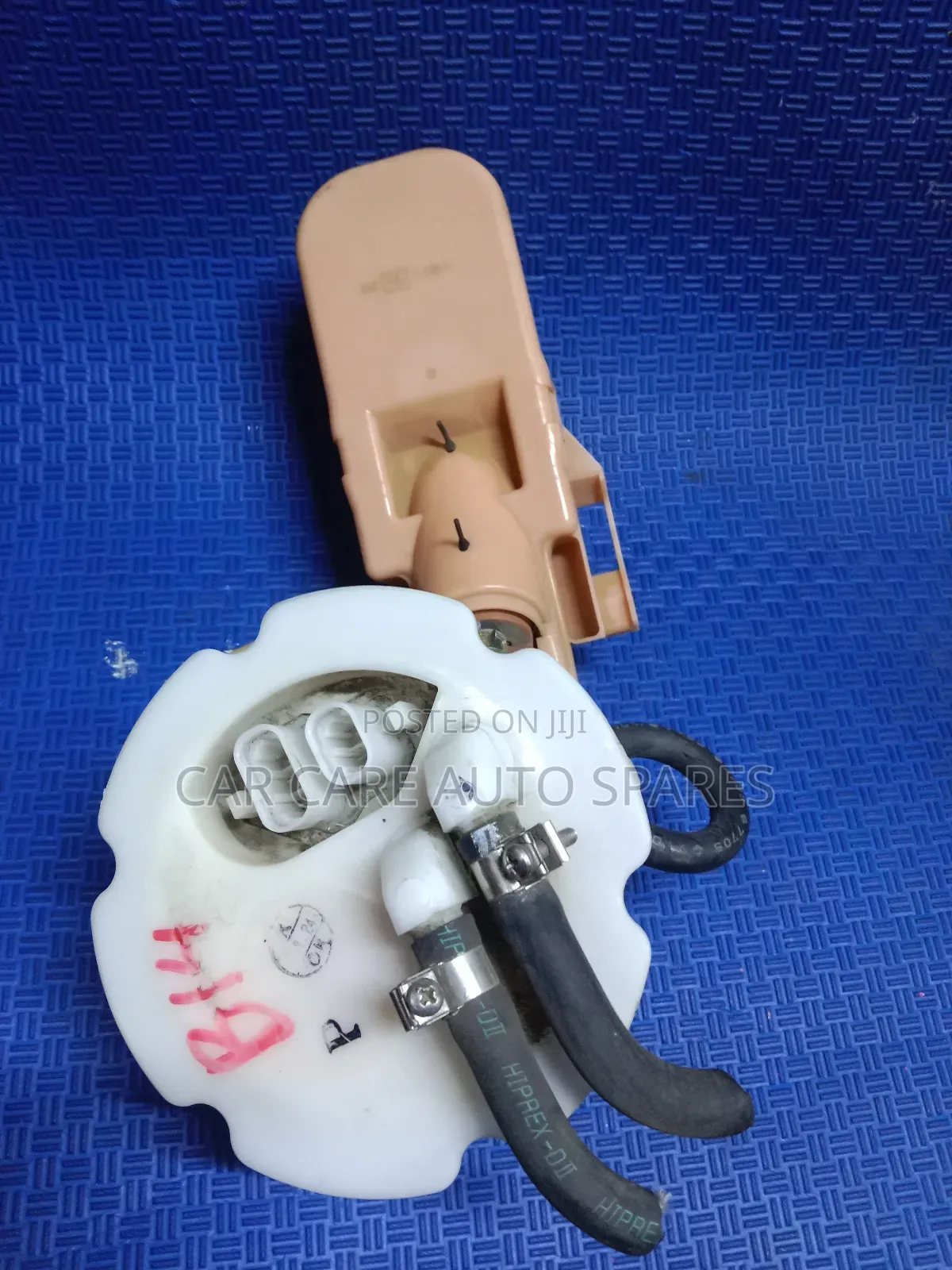 Fuel Pump Nissan B14