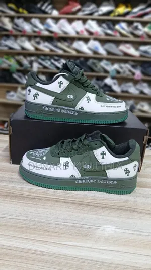 Sb Chrome Hearts (Black White Green)