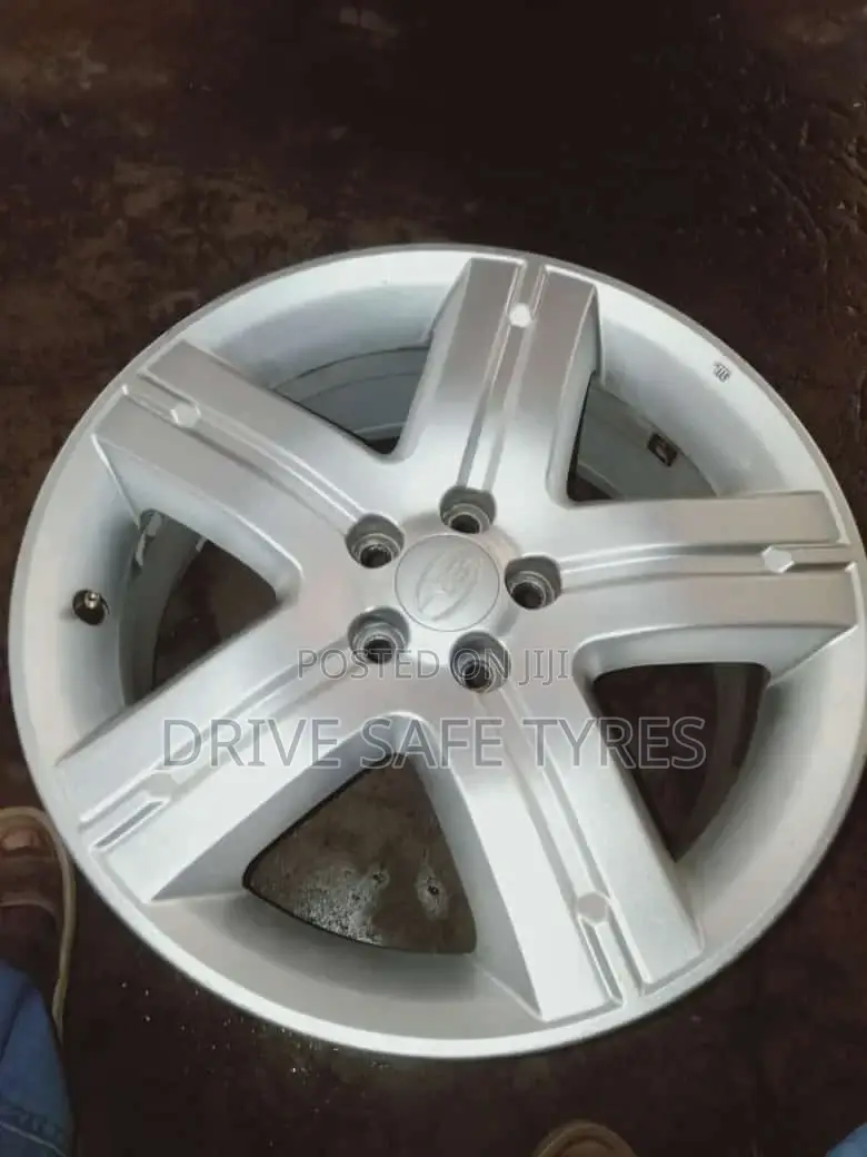 Subaru Outback Original Silver Sport Rim Size 17