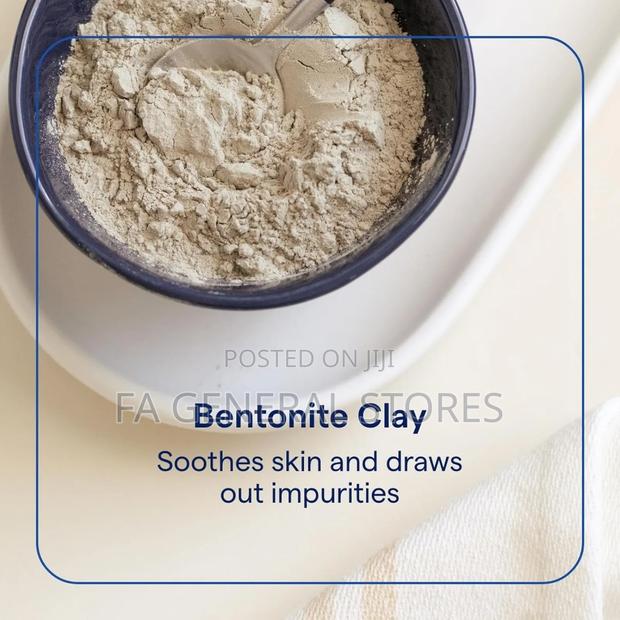 Bentonite Clay - main view