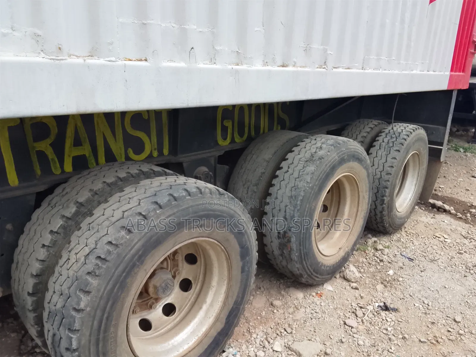 Boxbody Bachu Tarela ZE Sevi Perss 2m Location Nairobi Abass