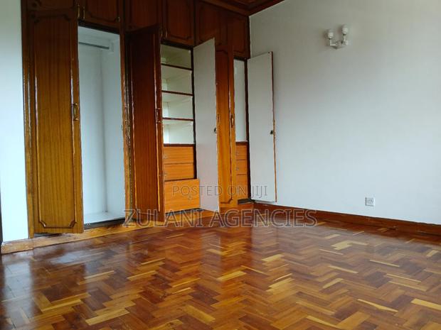 6bdrm House in Runda for rent - thumbnail 11