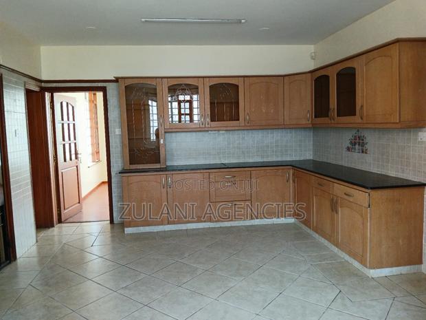 5bdrm Mansion in Runda for rent - thumbnail 5