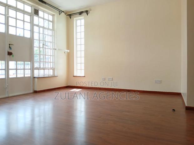 5bdrm Mansion in Runda for rent - thumbnail 11