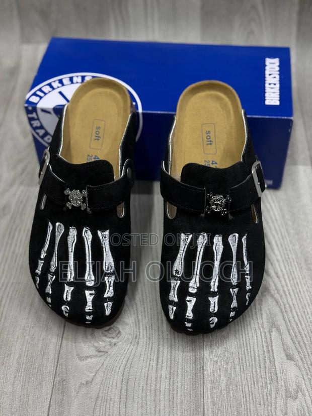 Clogs Skeleton Unisex Sandals - thumbnail 3