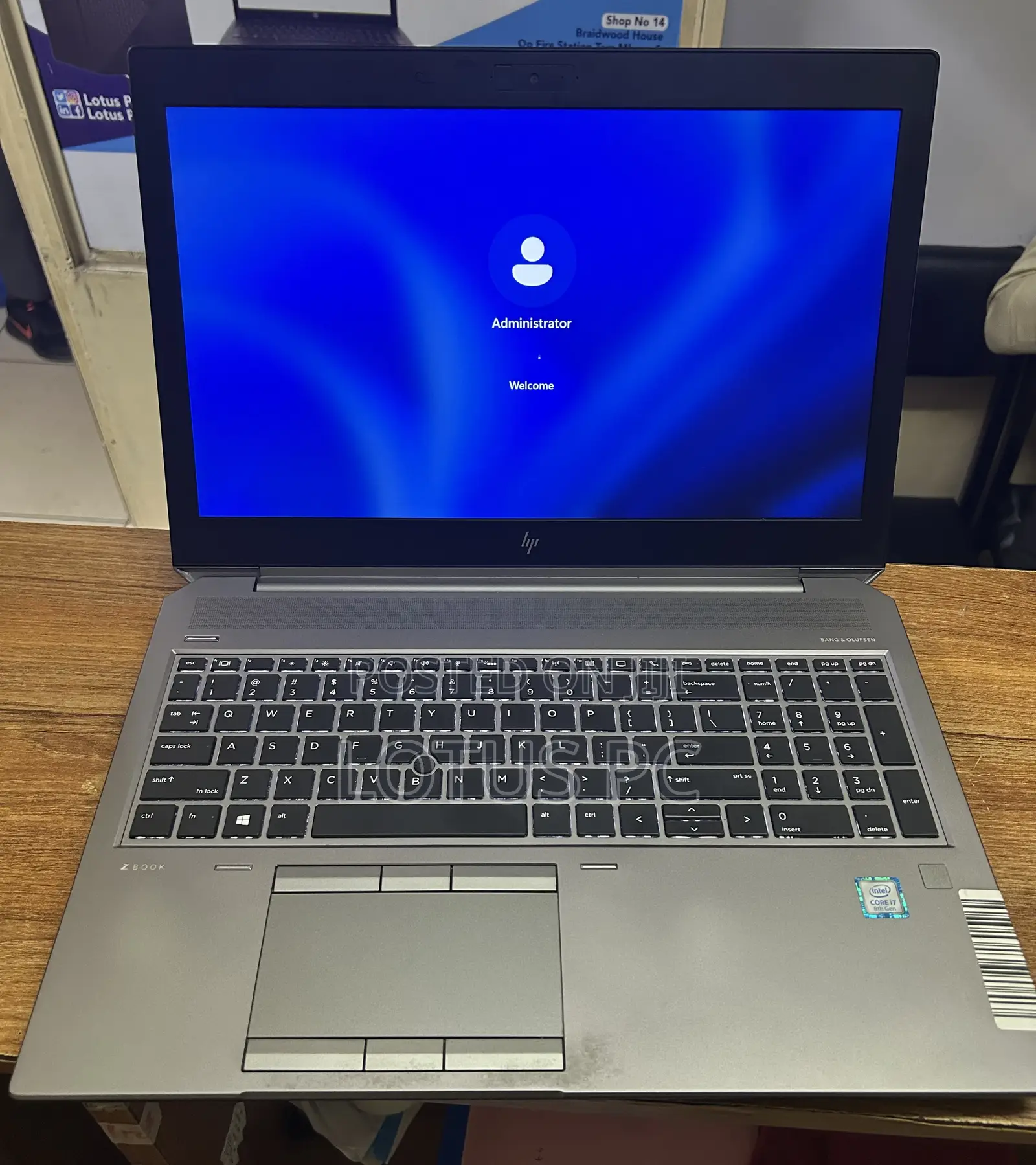Laptop HP ZBook Studio G5 32GB Intel Core i7 SSD 512GB