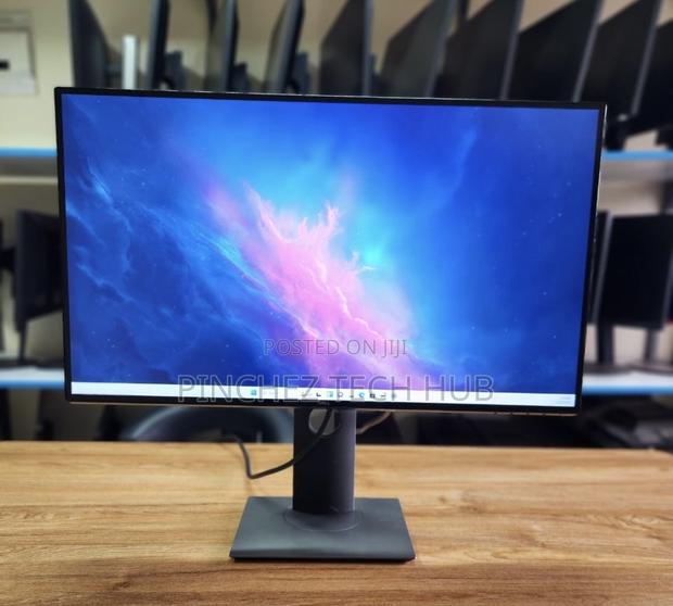 Dell U2518d 25 Inch Monitor (2560×1440) Display Resolution
