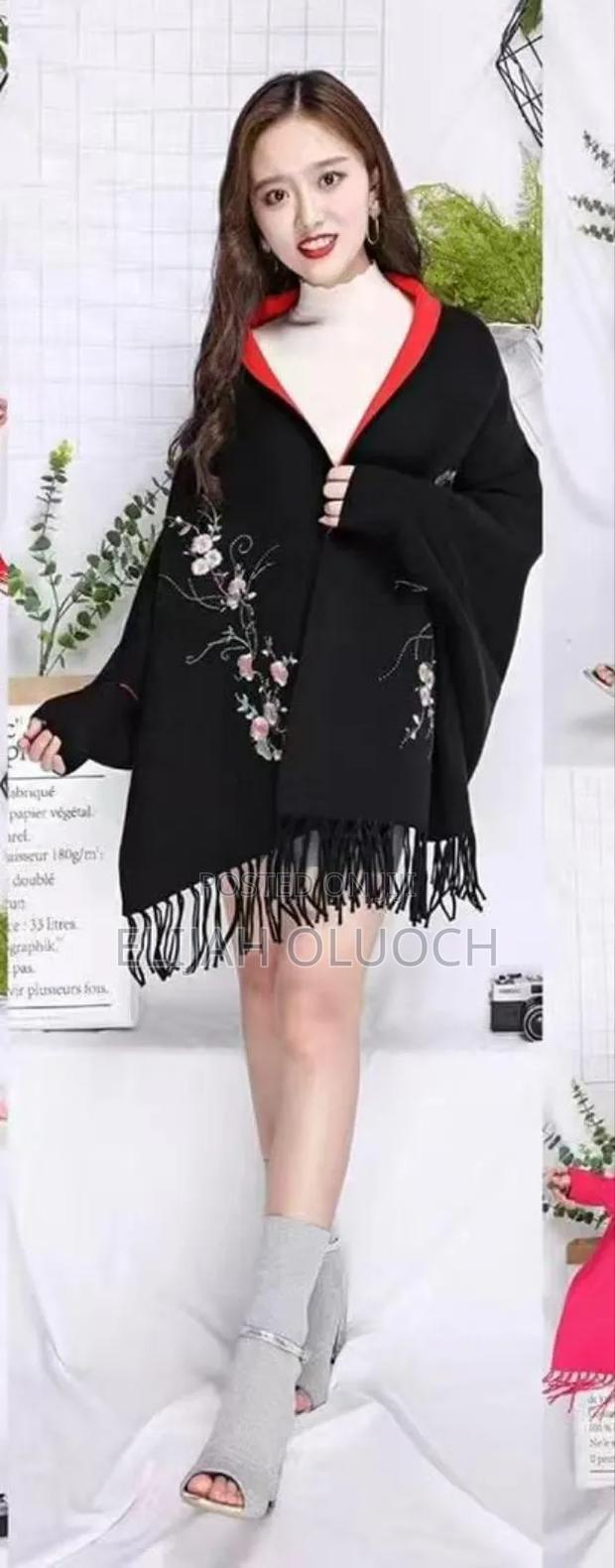 Quality Heavy Ponchos - thumbnail 4