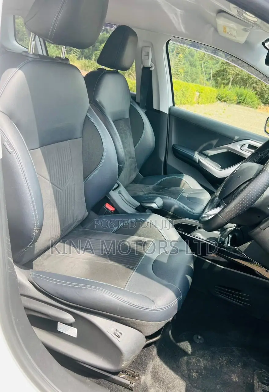 Peugeot 2008 2018 Pearl
